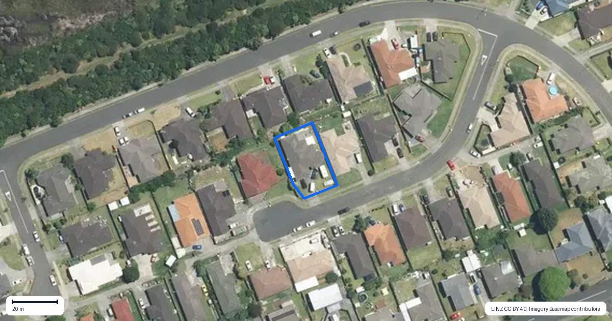 Property context map for 9 Maadi Place, Papakura