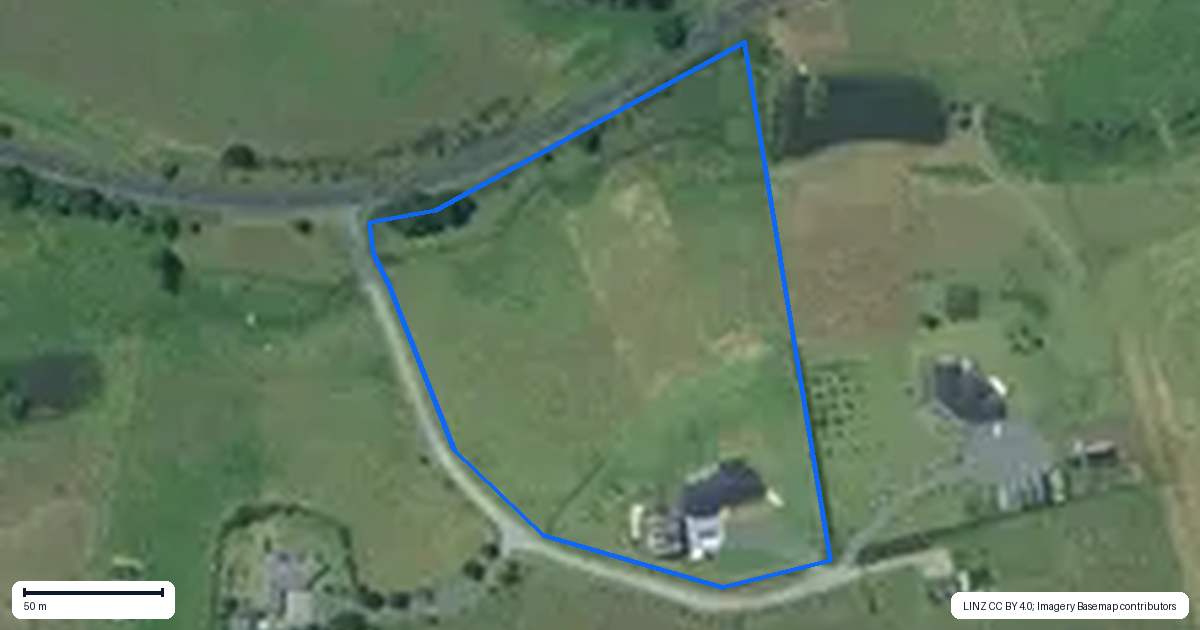 Property context map for 576B Te Ahu Ahu Road, Waimate North, Kerikeri