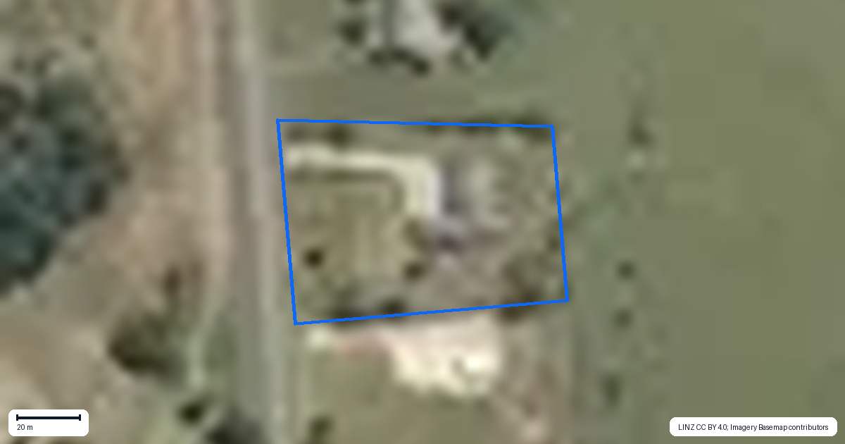 Property context map for 50 Swan Road, Te Kauwhata