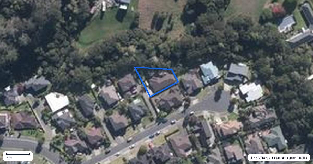 Property context map for 16 Kunzea Place, Greenhithe, Auckland