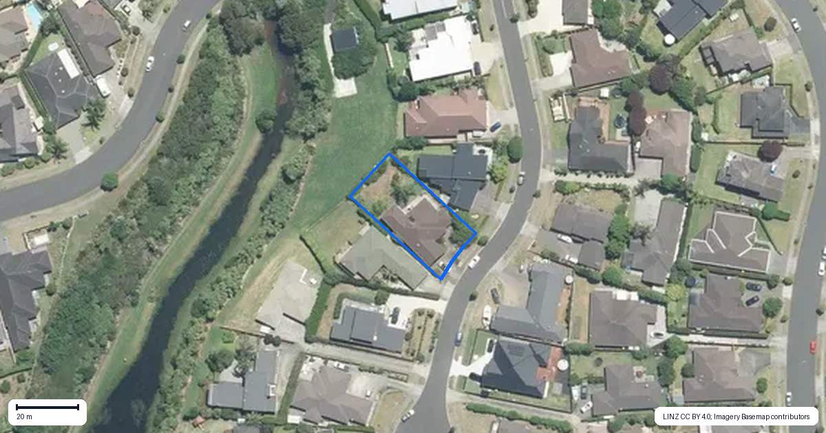 Property context map for 10 Aufidius Place, Pukekohe