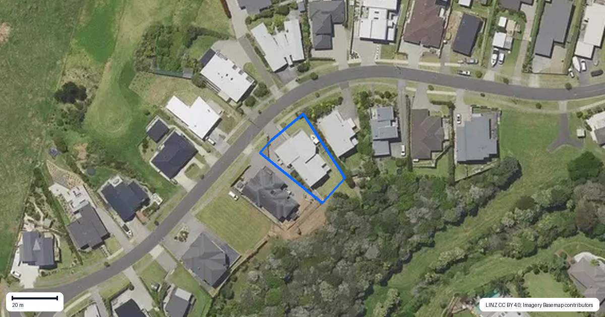 Property context map for 13 Tohora View, Waihi Beach
