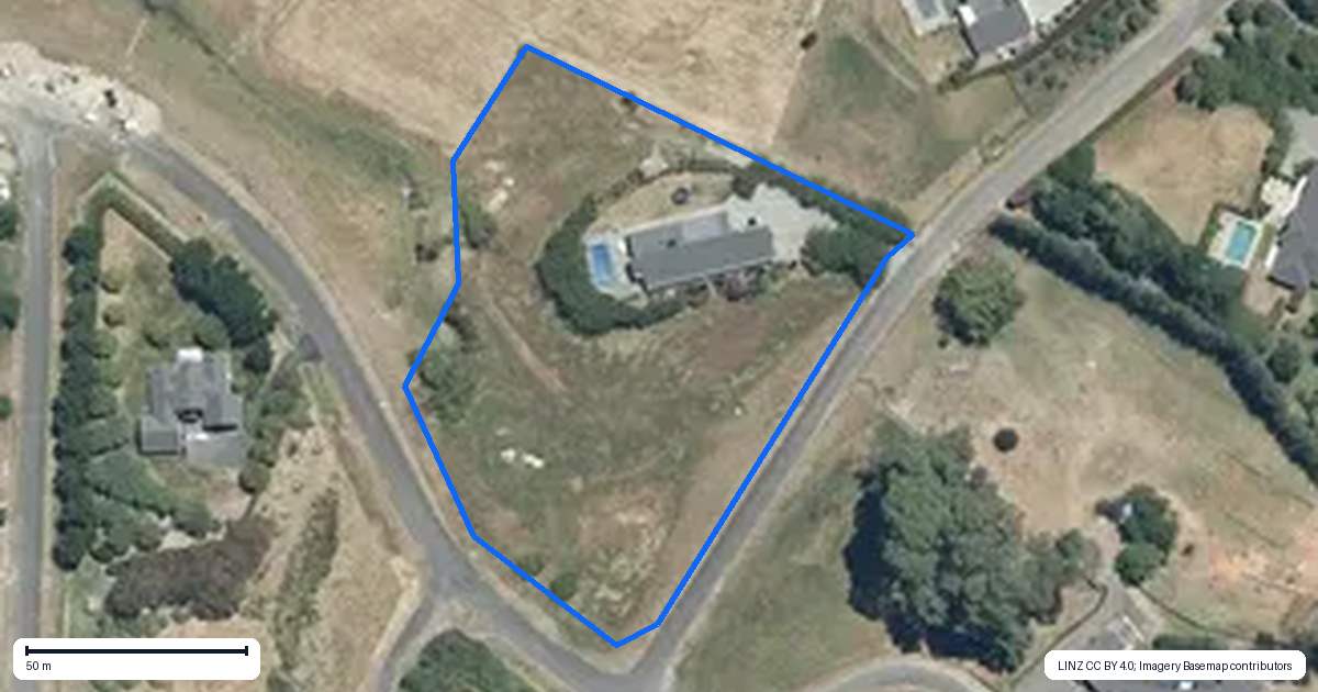 Property context map for 35 Sandown Lane, Havelock North