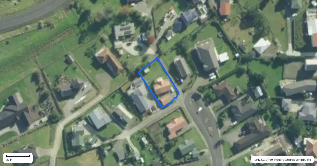 Property context map for 12 Ash Grove, Maungaturoto