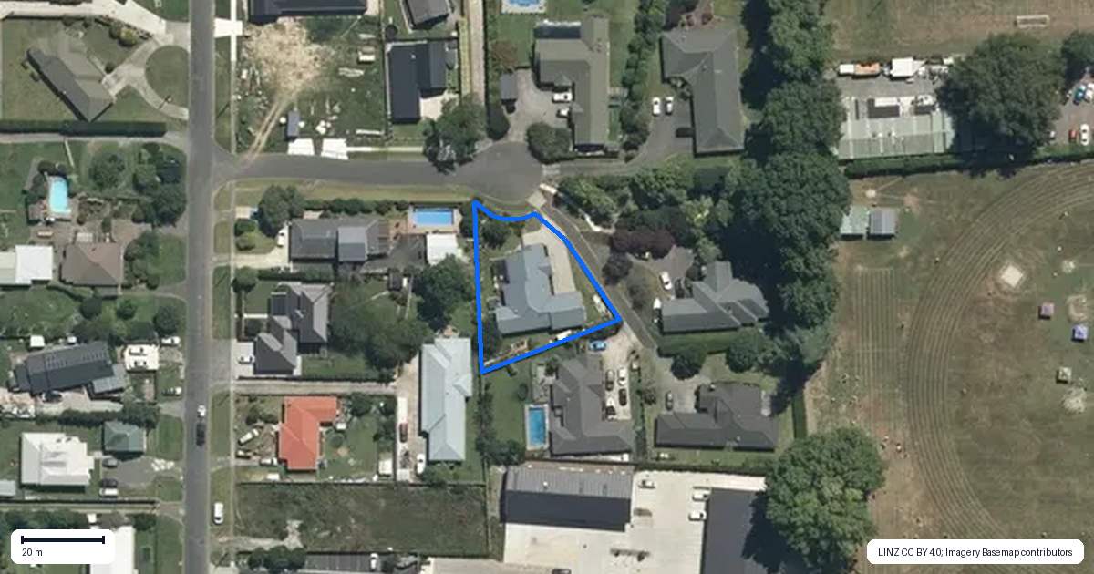 Property context map for 1/10 Maranatha Way, Cambridge