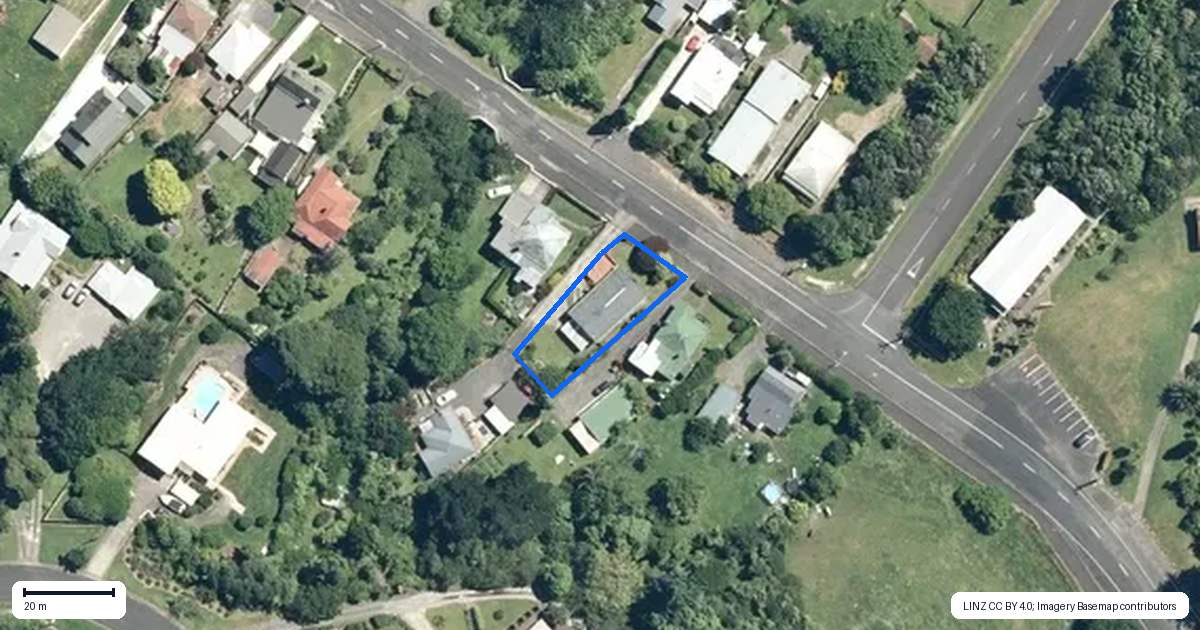 Property context map for 44 Moresby Avenue, Waihi