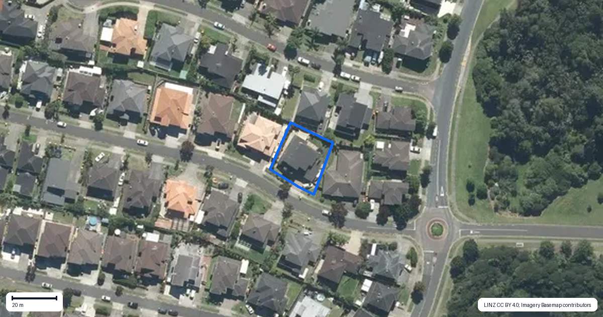 Property context map for 5 Gibbston Crescent, Flat Bush, Auckland