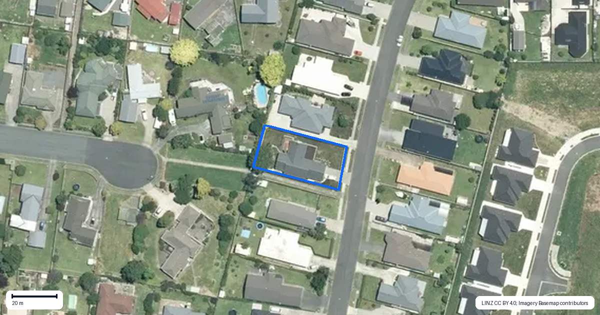 Property context map for 50 Benner Drive, Ngatea