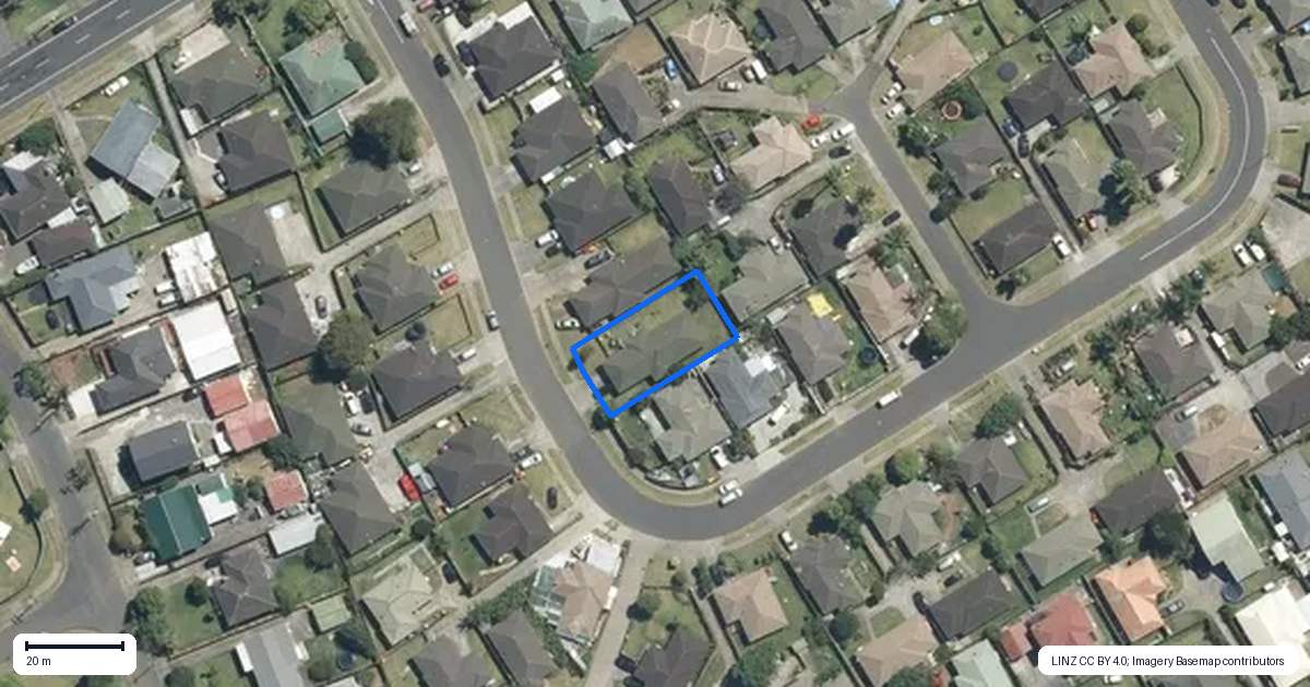 Property context map for 31 Langiola Drive, Favona, Auckland