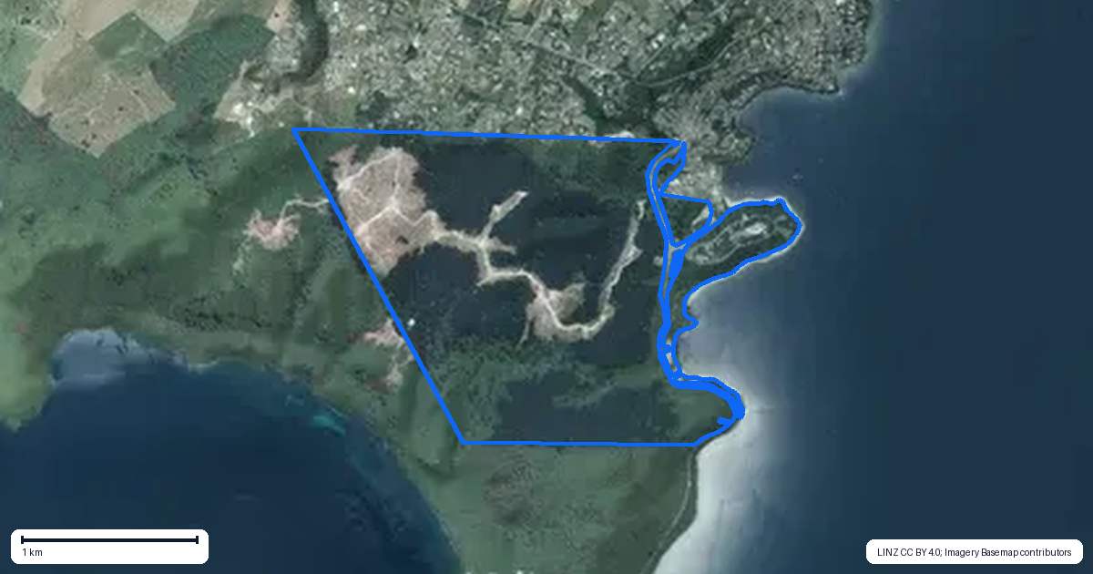 Property context map for 7 Winnie Close, Acacia Bay, Taupo