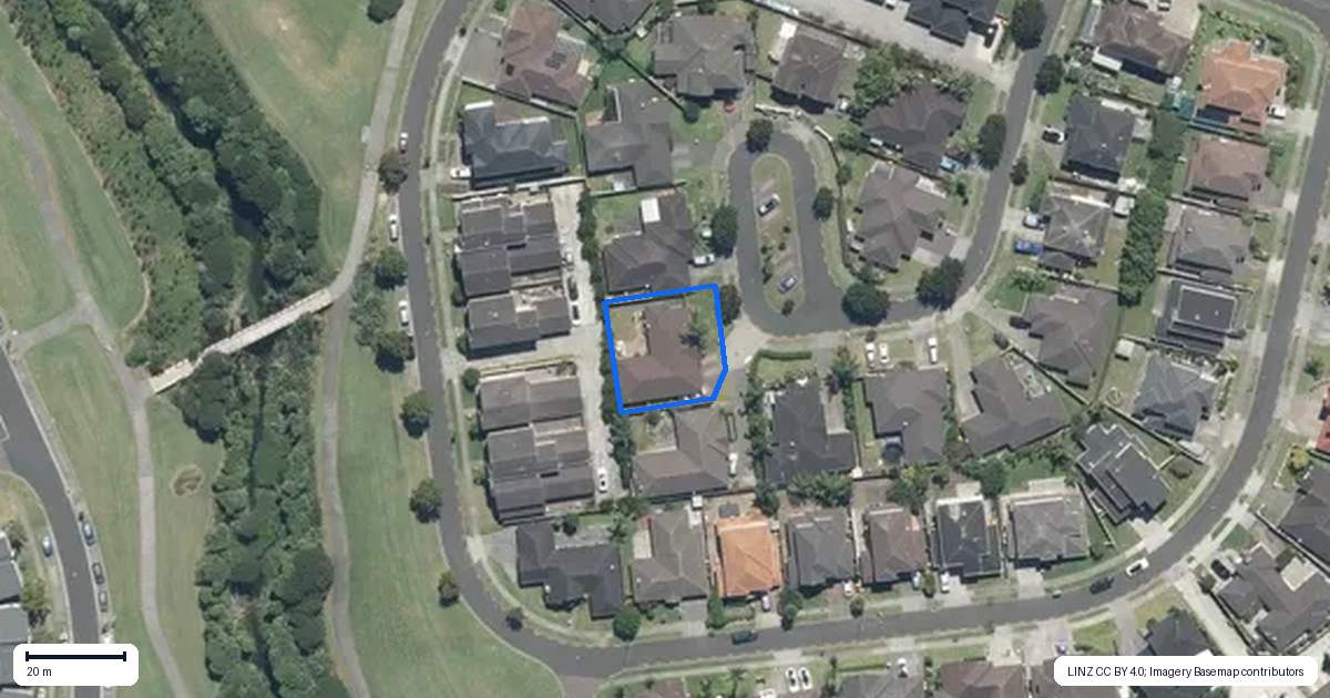Property context map for 18 Amapur Place, Flat Bush, Auckland