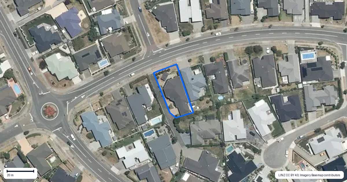 Property context map for 14 Meissner Road, Havelock North