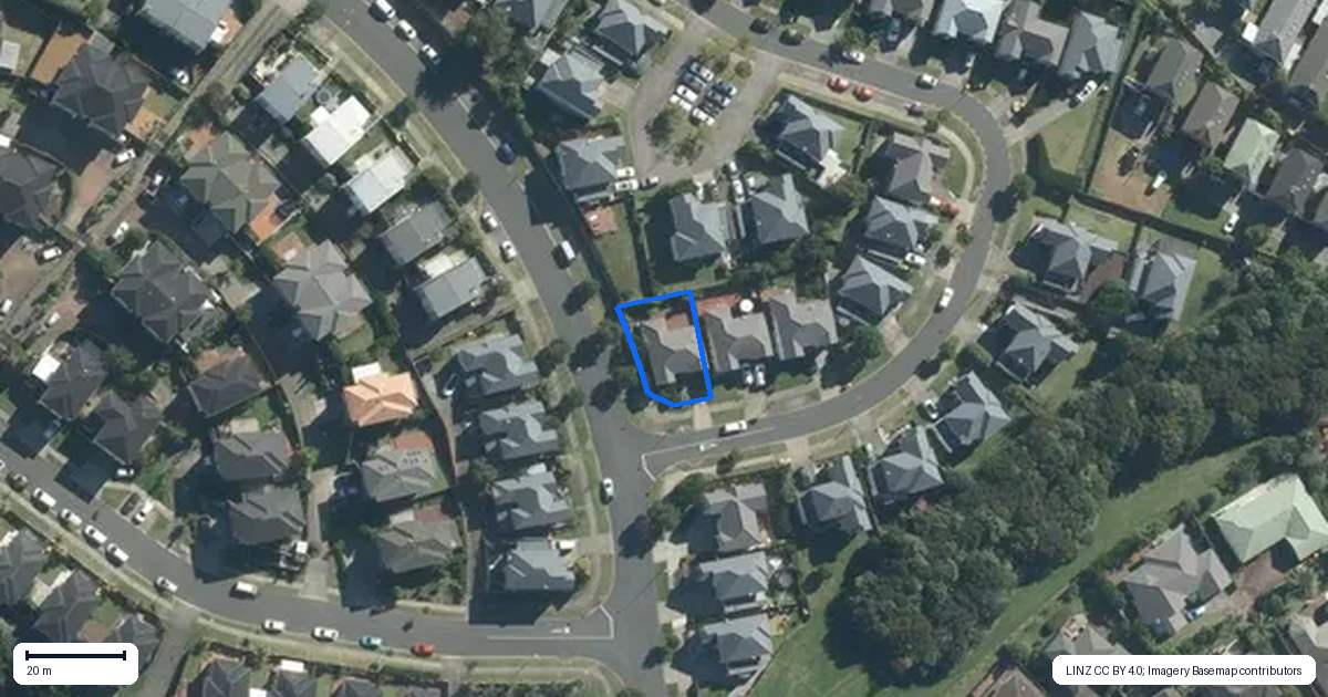 Property context map for 2 Sonoma Crescent, Oteha, Auckland