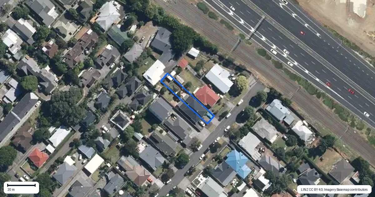 Property context map for 10A Adam Street, Greenlane, Auckland