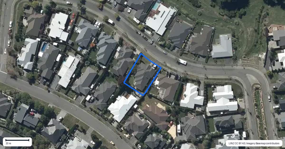 Property context map for 14 Holbrook Way, Westmorland, Christchurch