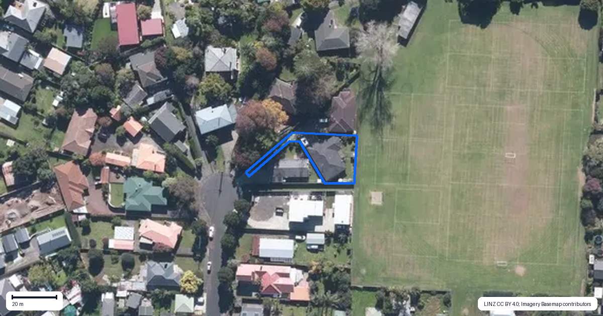 Property context map for 7A Barberry Lane, Te Atatu Peninsula, Auckland