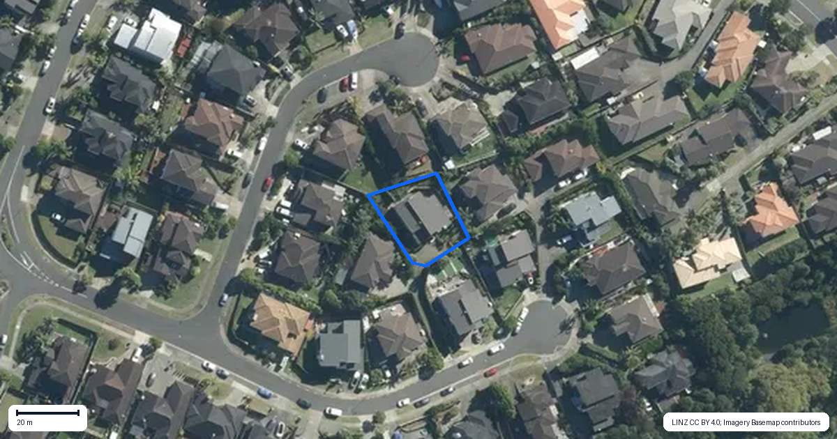 Property context map for 16 Catlins Place, Fairview Heights, Auckland