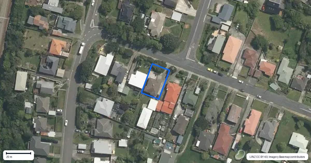 Property context map for 8 Mexted Terrace, Tawa, Wellington