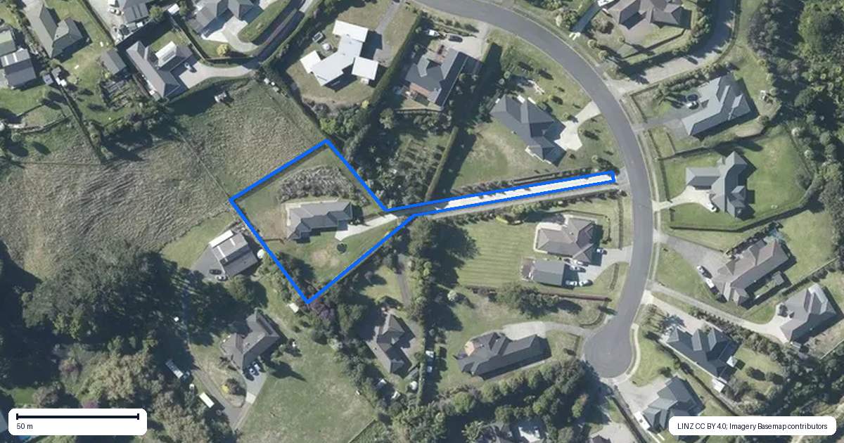 Property context map for 18 Kendallvale Drive, Waiuku
