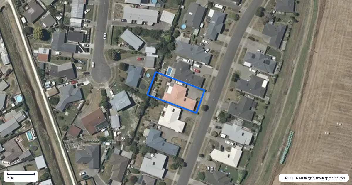 Property context map for 14 McNaughton Place, Onekawa, Napier