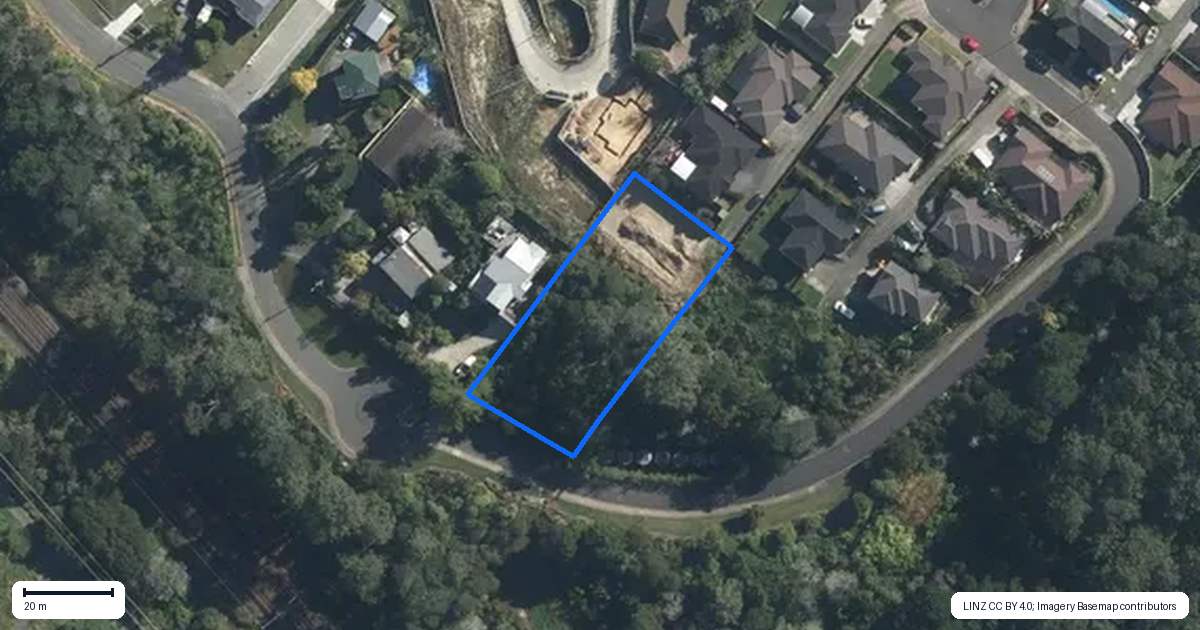 Property context map for 103 Rangeview Road, Sunnyvale, Auckland