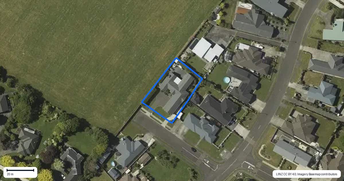 Property context map for 4 Toutouwai Terrace, Levin