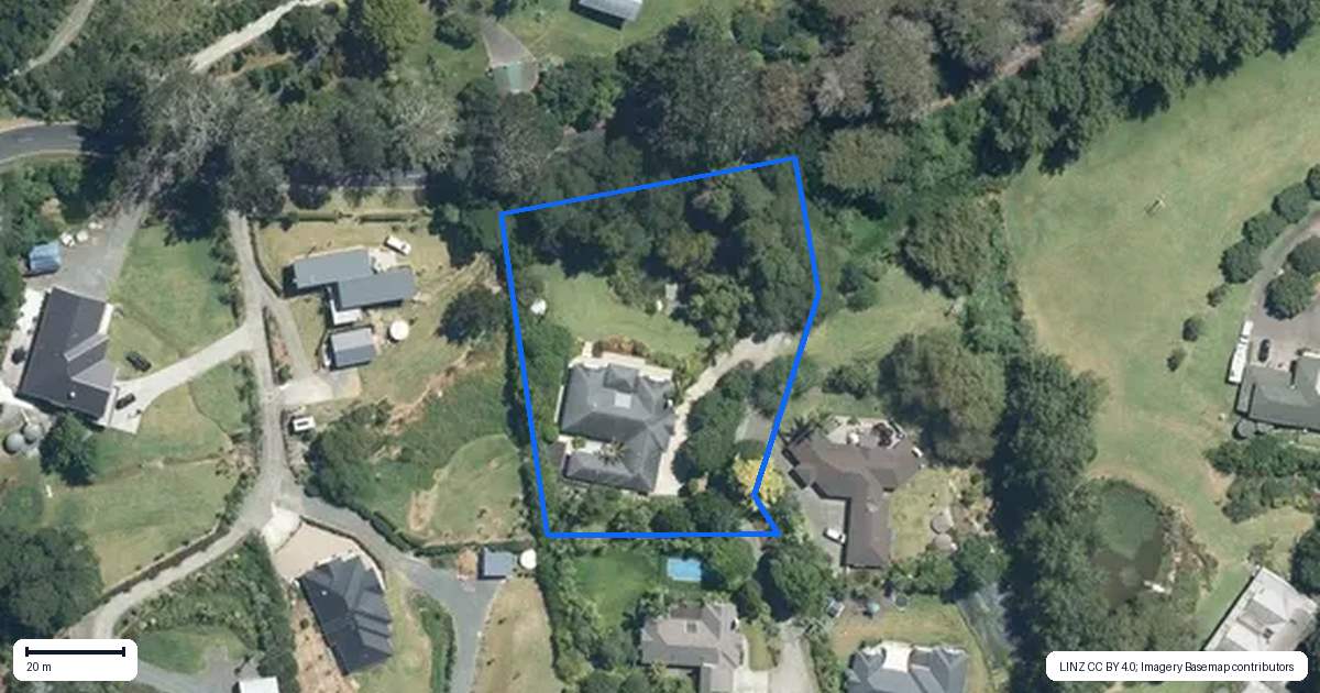 Property context map for 7 Hobbs Road, Matakatia, Whangaparaoa