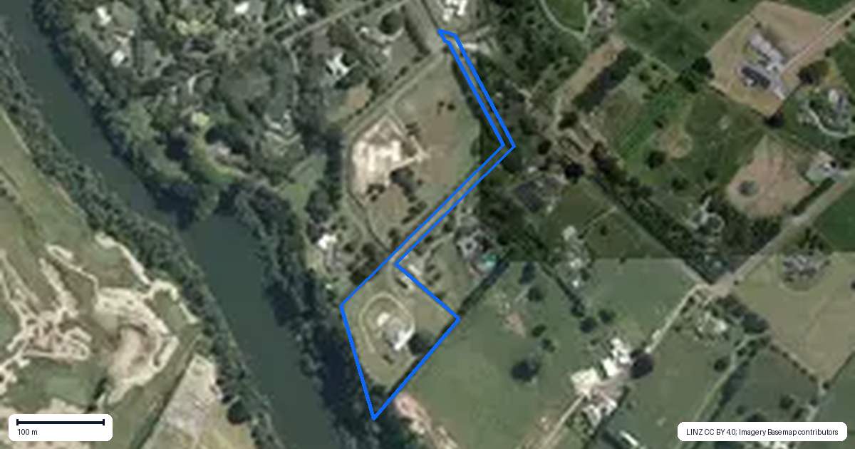 Property context map for 49B Te Awa Lane, Tamahere, Hamilton