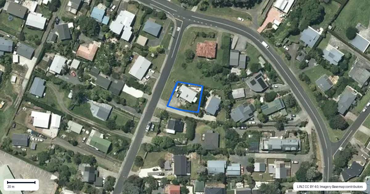 Property context map for 4 Violet Street, Raglan
