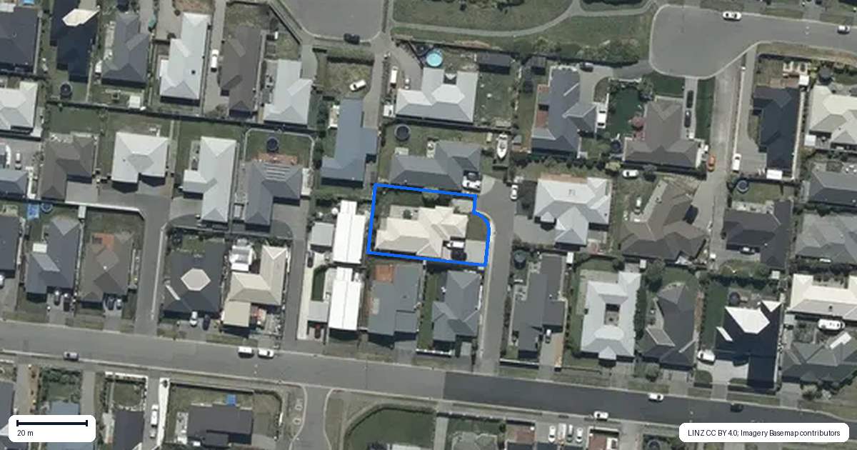 Property context map for 9 Kingsbridge Drive, Burwood, Christchurch
