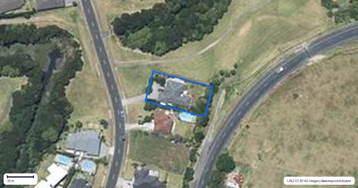 Property context map for 61 Liberty Crescent, Beachlands, Auckland