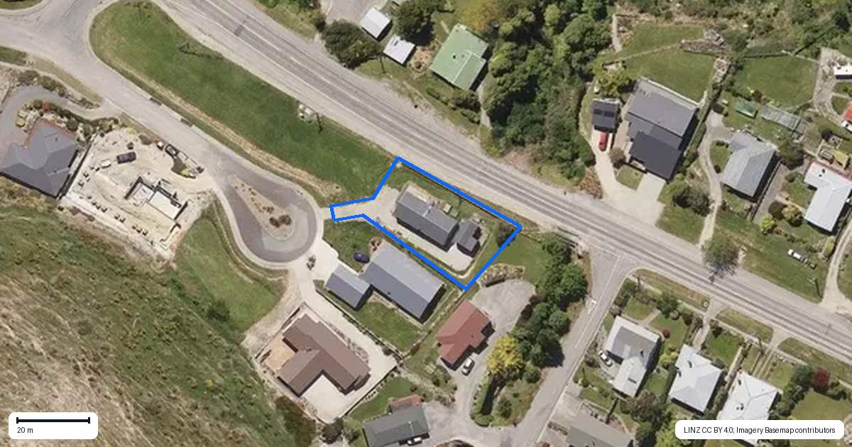 Property context map for 4 Selkirk Place, Roxburgh