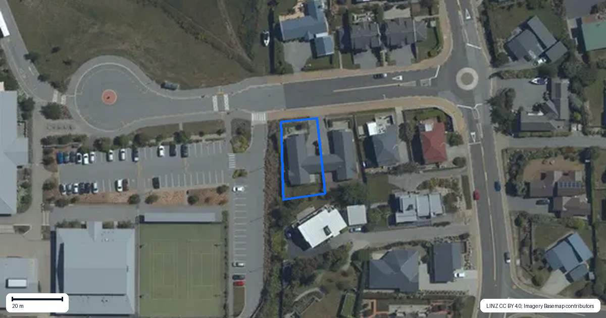 Property context map for 3B Ironside Drive, Wanaka