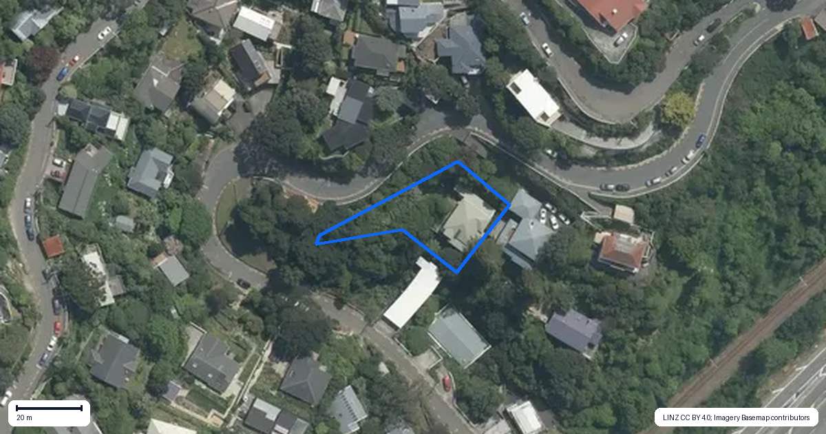 Property context map for 74 Sar Street, Wadestown, Wellington