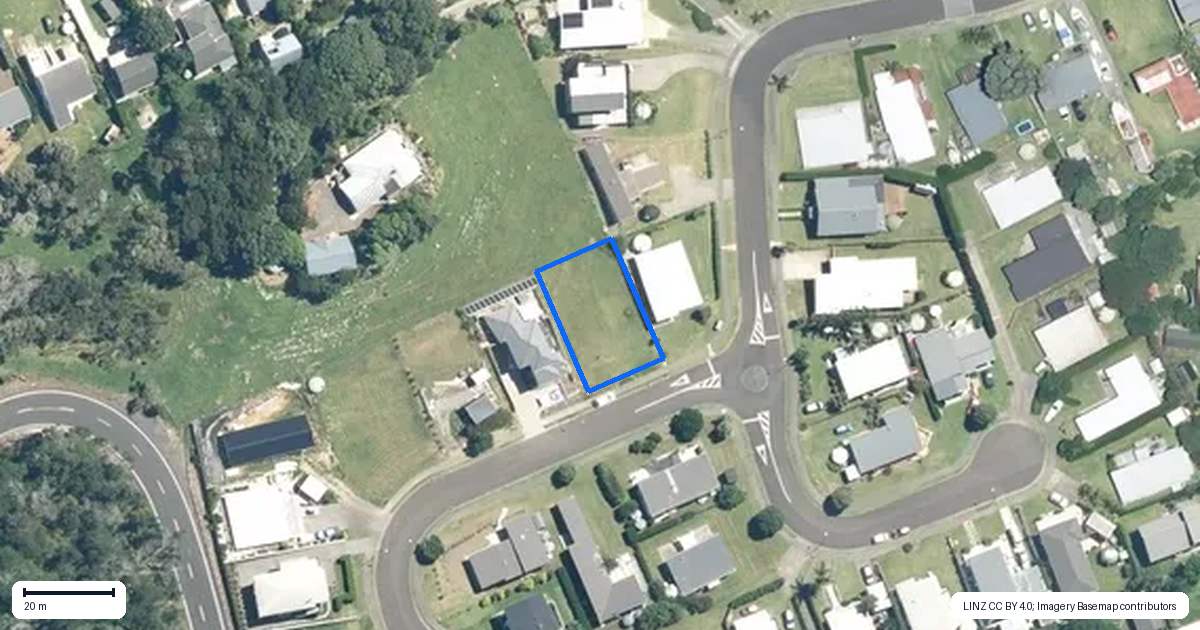 Property context map for 4 Ross Place, Whiritoa, Waihi