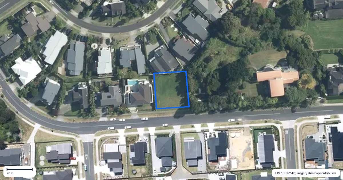 Property context map for 107 Maraetai School Road, Maraetai, Auckland