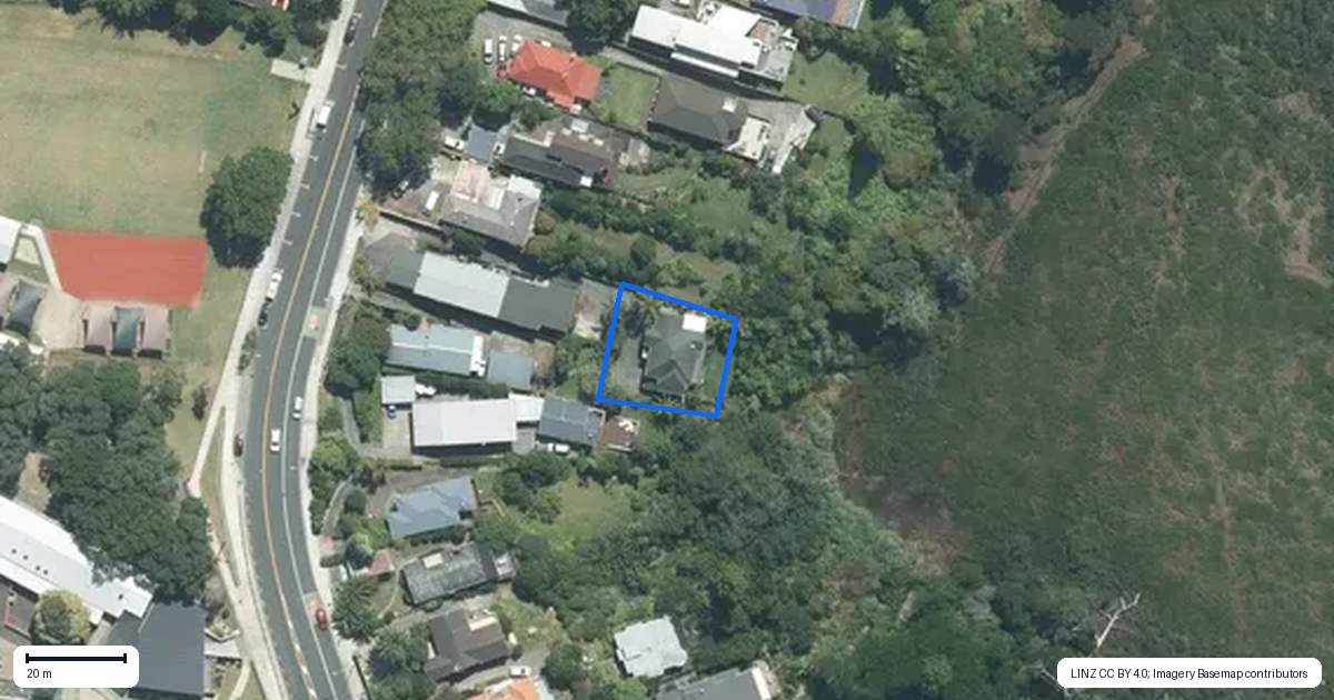 Property context map for 23A Lake Road, Northcote, Auckland