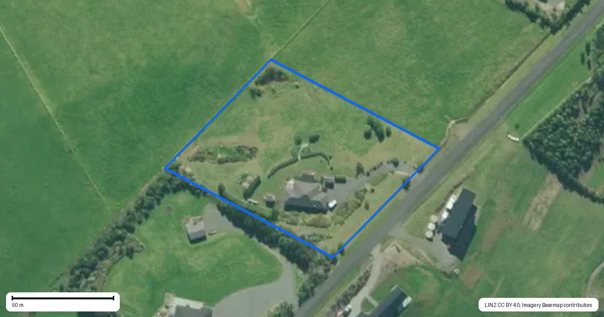 Property context map for 52 Daniel Parade, Mangawhai