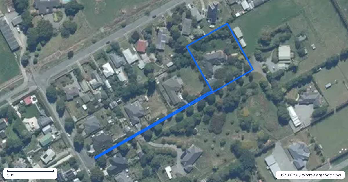 Property context map for 11 Bridge Street, Southbridge