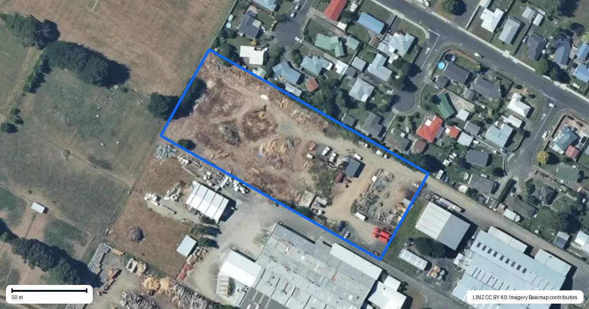 Property context map for 17 Rodney Street, Levin