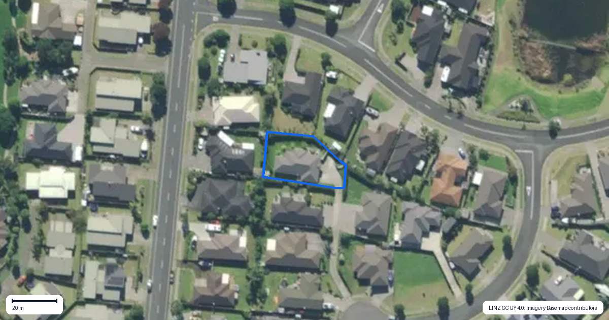 Property context map for 14 Roto View, One Tree Point, Whangarei