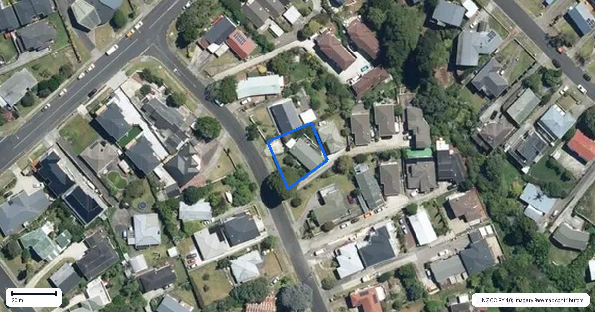 Property context map for 65 Caronia Crescent, Lynfield, Auckland