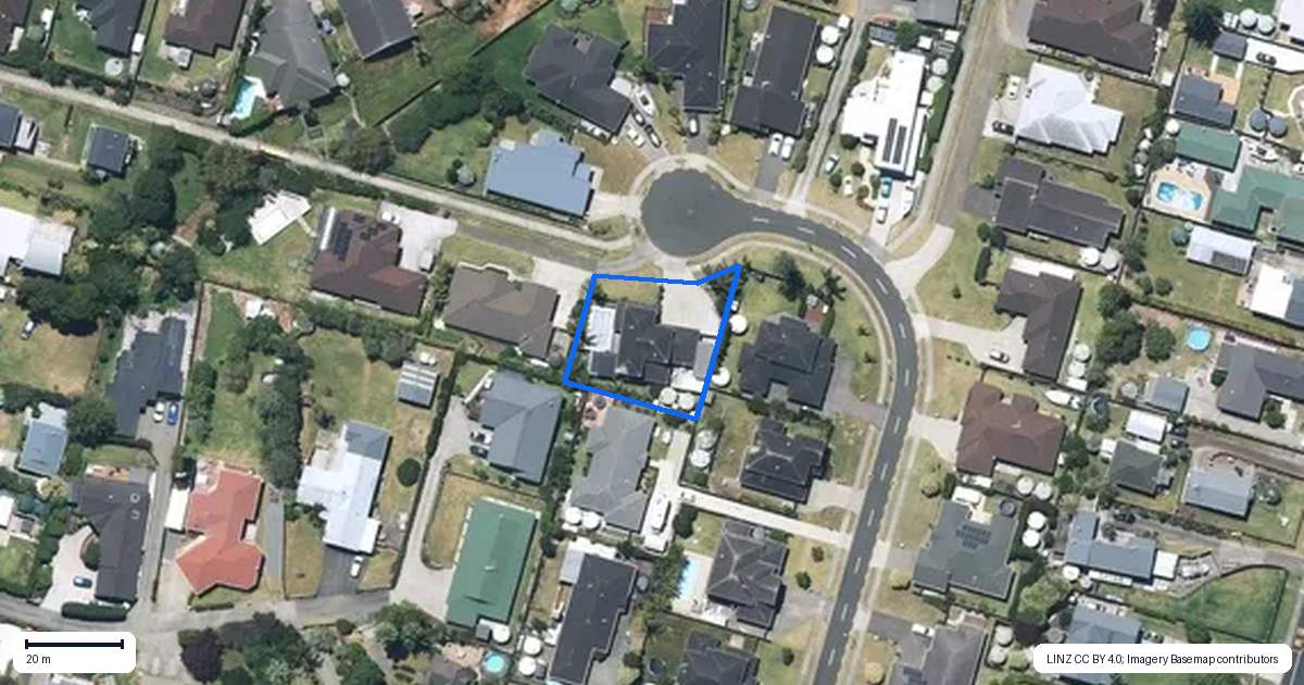 Property context map for 28 Pony Park Place, Beachlands, Auckland