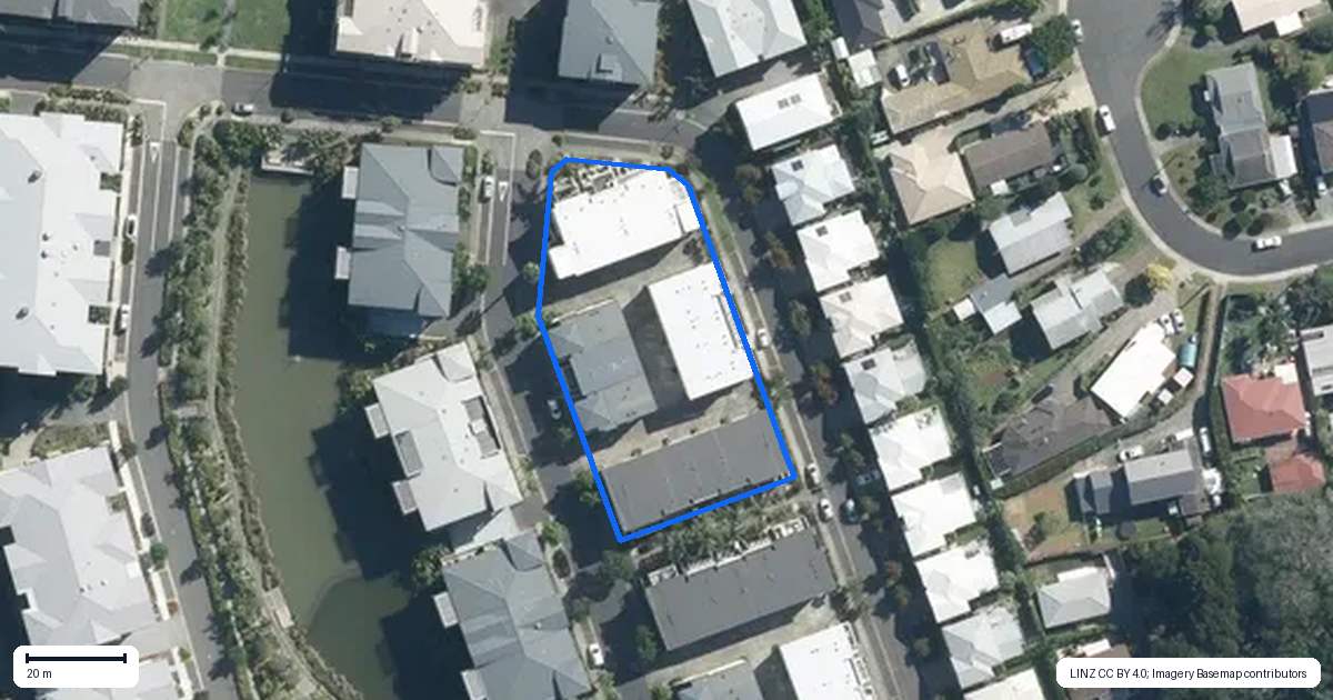 Property context map for 31 Kensington Drive, Orewa