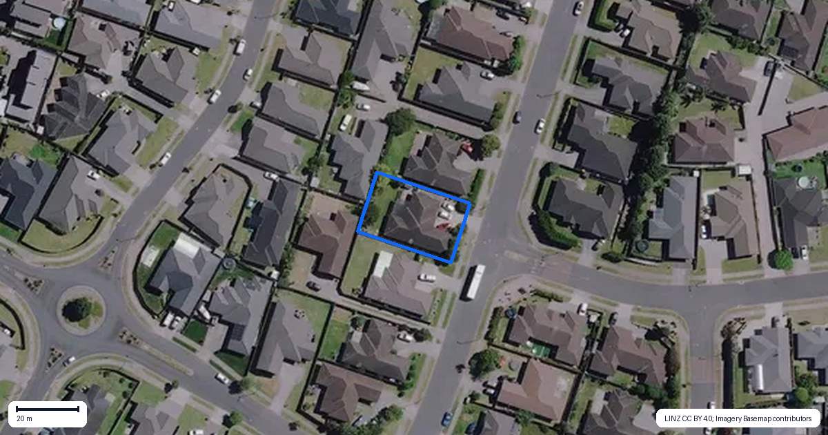 Property context map for 105 Barrington Drive, Huntington, Hamilton