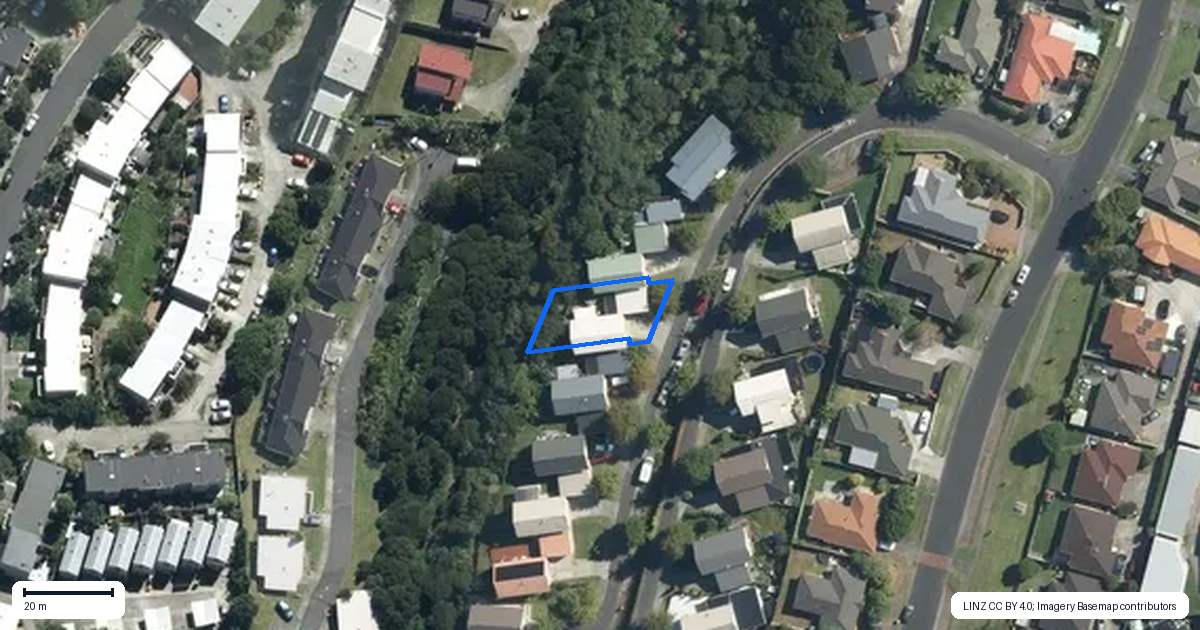 Property context map for 13 Pyramid Place, Glen Eden, Auckland