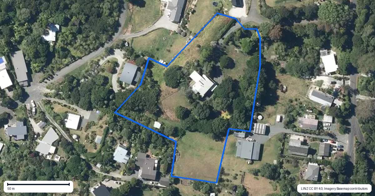 Property context map for 130 Ti Point Road, Ti Point, Leigh