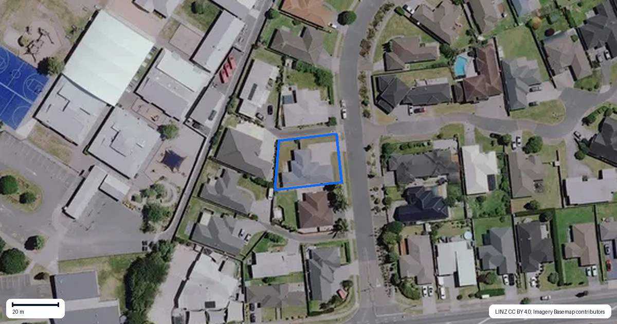 Property context map for 11 Chesham Street, Rototuna North, Hamilton