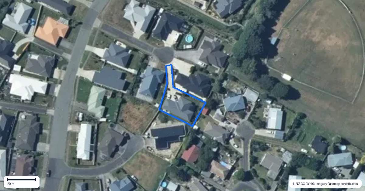 Property context map for 6 Yusef Way, Levin