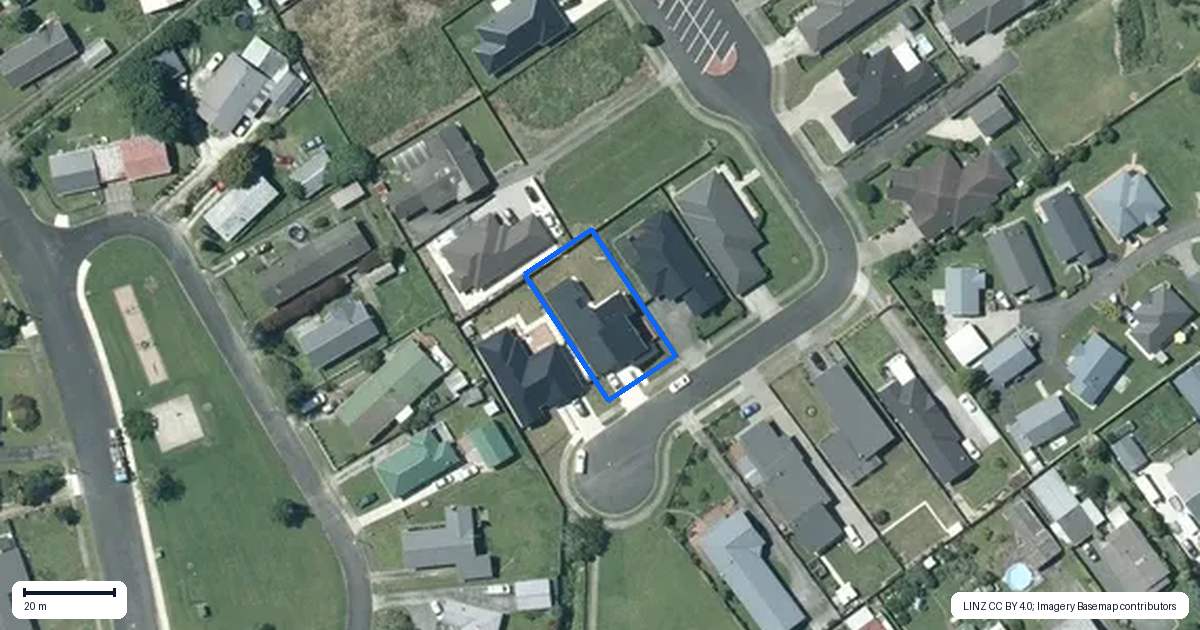 Property context map for 18 Robin Azariah Place, Te Kuiti
